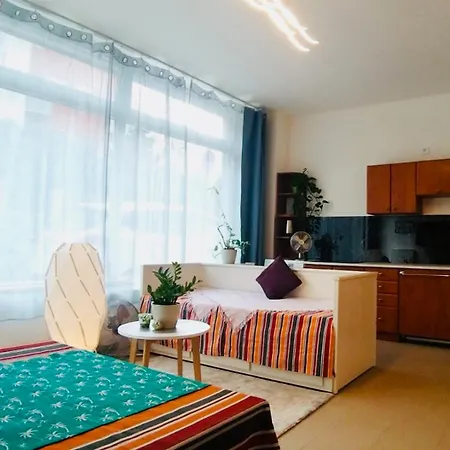 Green Studio Praha 2 L Ground Floor Free Parking Exterior photo